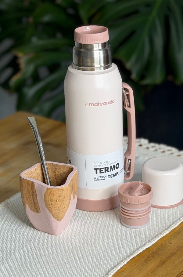 SET VACA RANCHERO 4.0 ROSE QUARTZ + TERMO MATEANDO 1 L + BOMBILLA