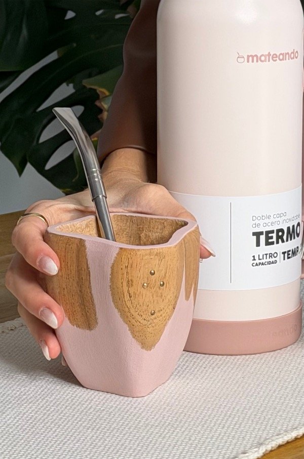 MATE VACA RANCHERO 4.0 ROSE QUARTZ + BOMBILLA PICO LORO